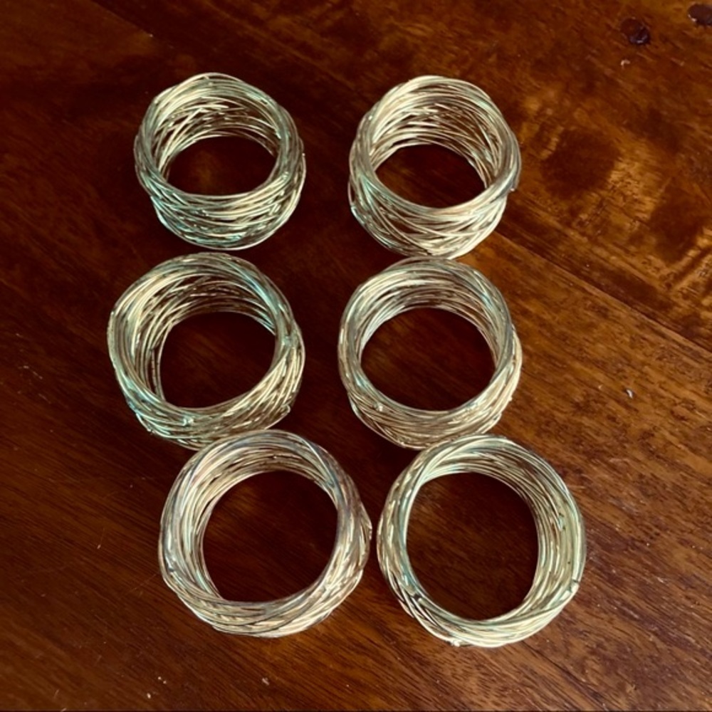 Handmade Round Mesh Napkin Rings Holder for Dinning Table, Set of 6 Gold